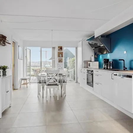 Lovely Home In Assens With House Sea View בית נופש